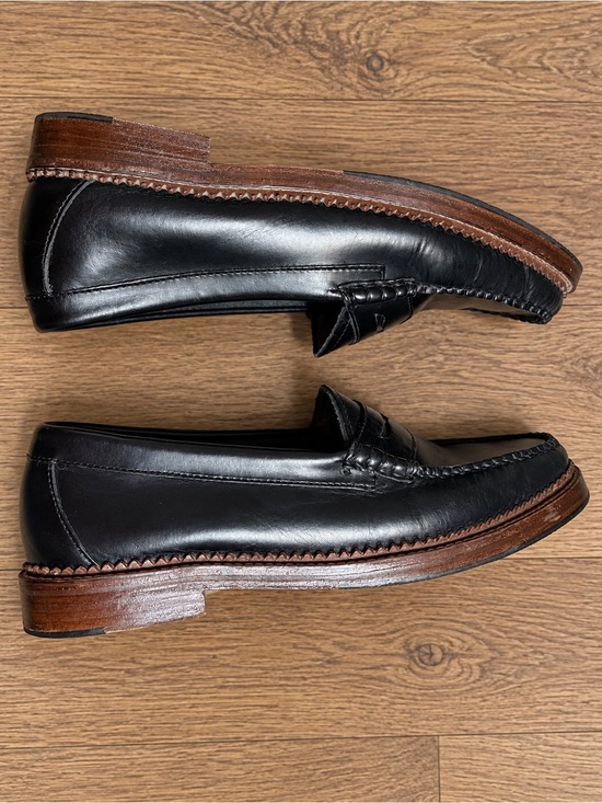 G.H. Bass & Co. Shoes - G.H. Bass Whitney Weejuns Black Leather Penny Loafers Women’s 10M